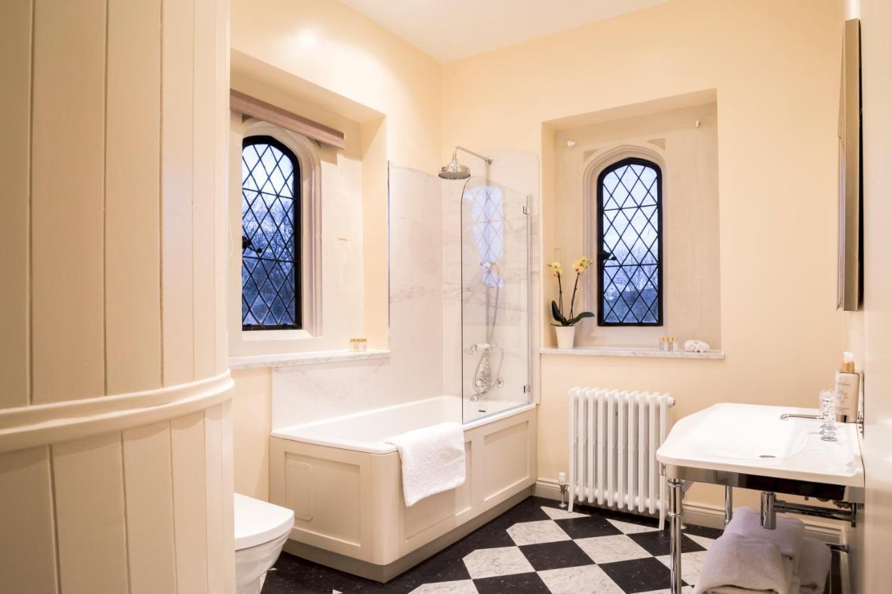 Eastwell Manor, Champneys Hotel & Spa แอชฟอร์ด ภายนอก รูปภาพ