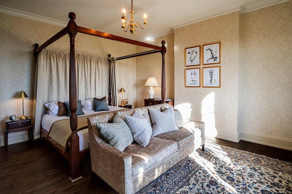 Eastwell Manor, Champneys Hotel & Spa แอชฟอร์ด ภายนอก รูปภาพ