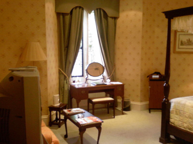 Eastwell Manor, Champneys Hotel & Spa แอชฟอร์ด ภายนอก รูปภาพ