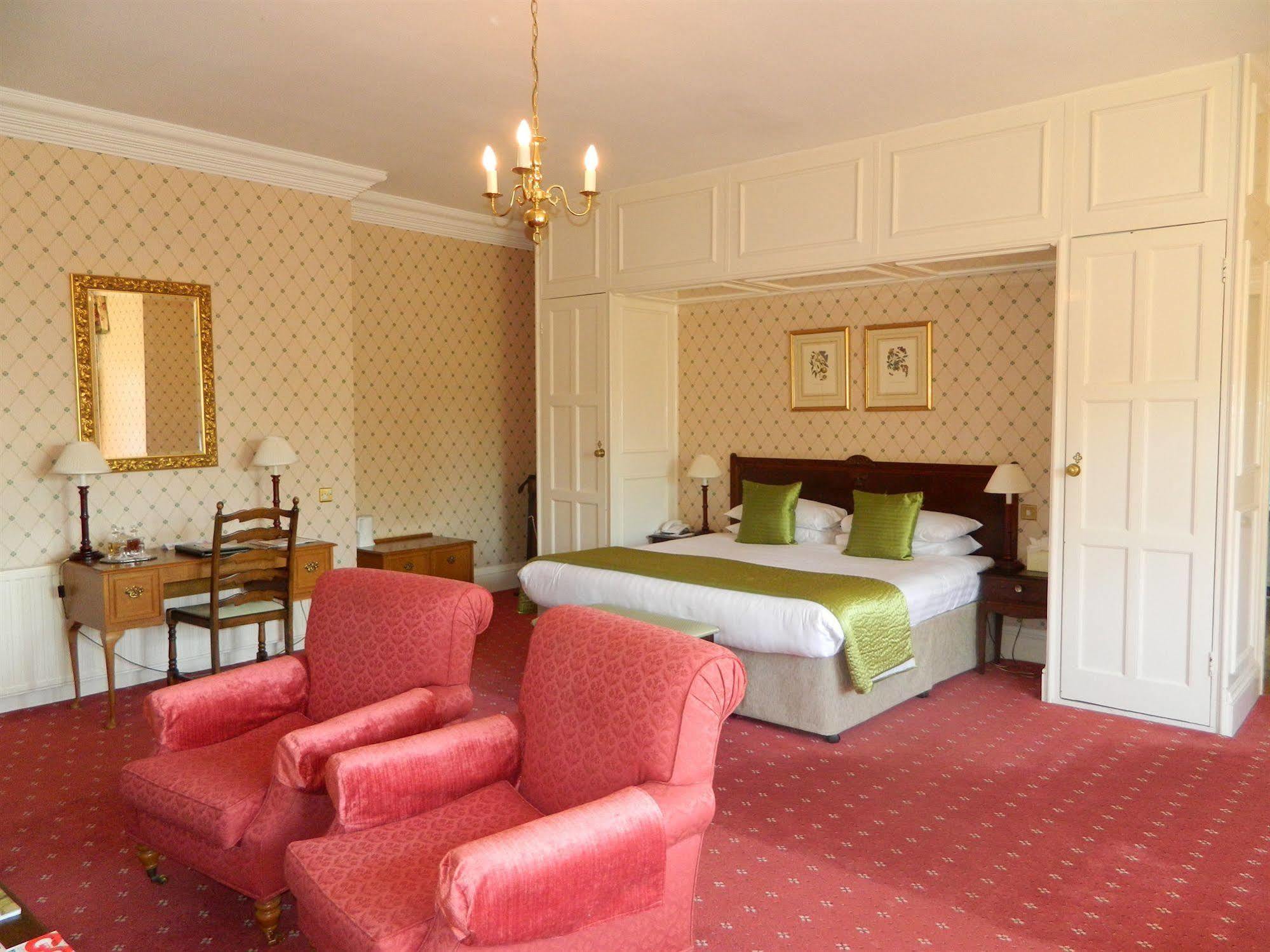 Eastwell Manor, Champneys Hotel & Spa แอชฟอร์ด ภายนอก รูปภาพ